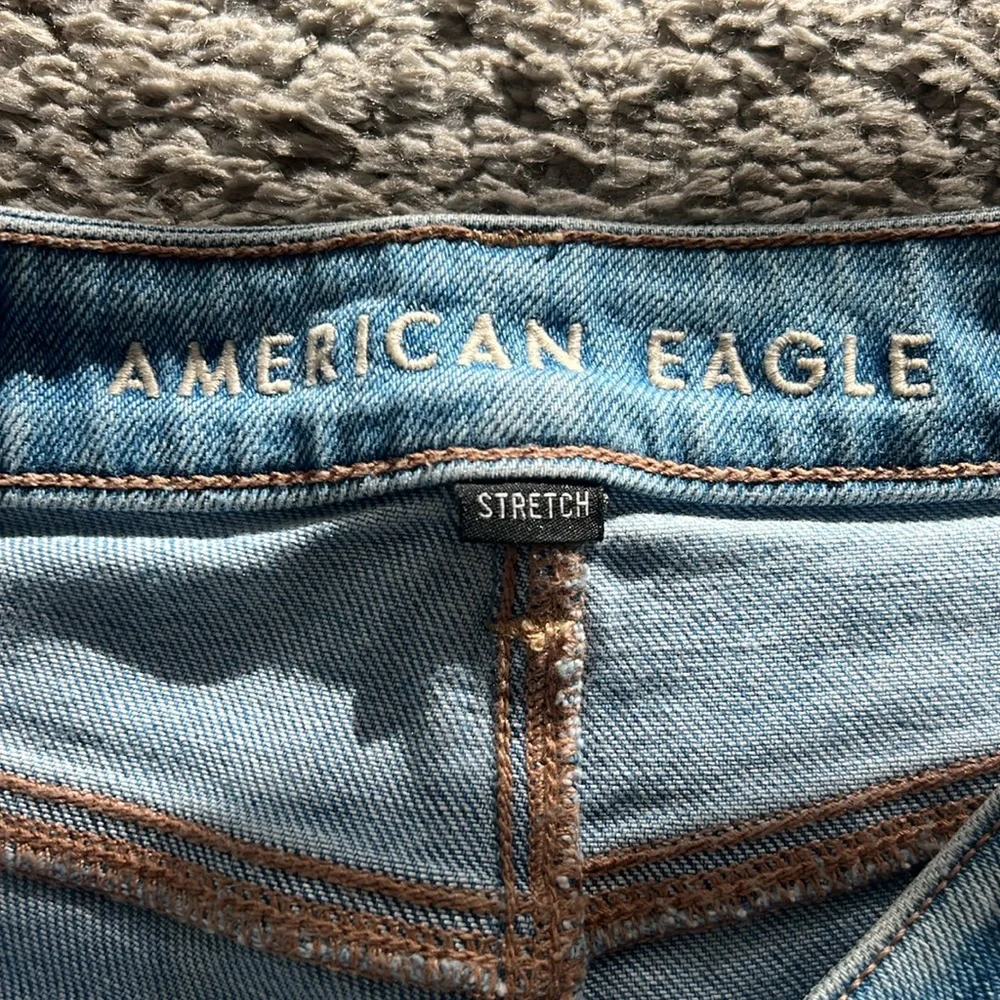 Mom Jeans - Picture 3 of 3